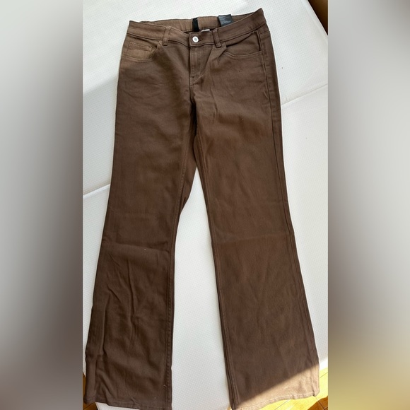 Jeans - Picture 1 of 3